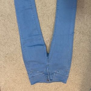 high waisted light washed jeans